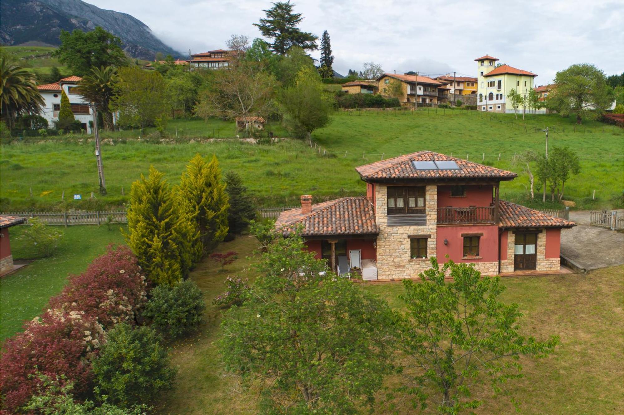 La Coqueta Del Sueve Villa Arriondas Exteriör bild
