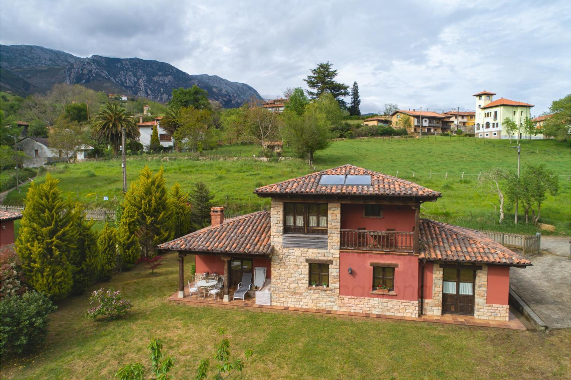 La Coqueta Del Sueve Villa Arriondas Exteriör bild