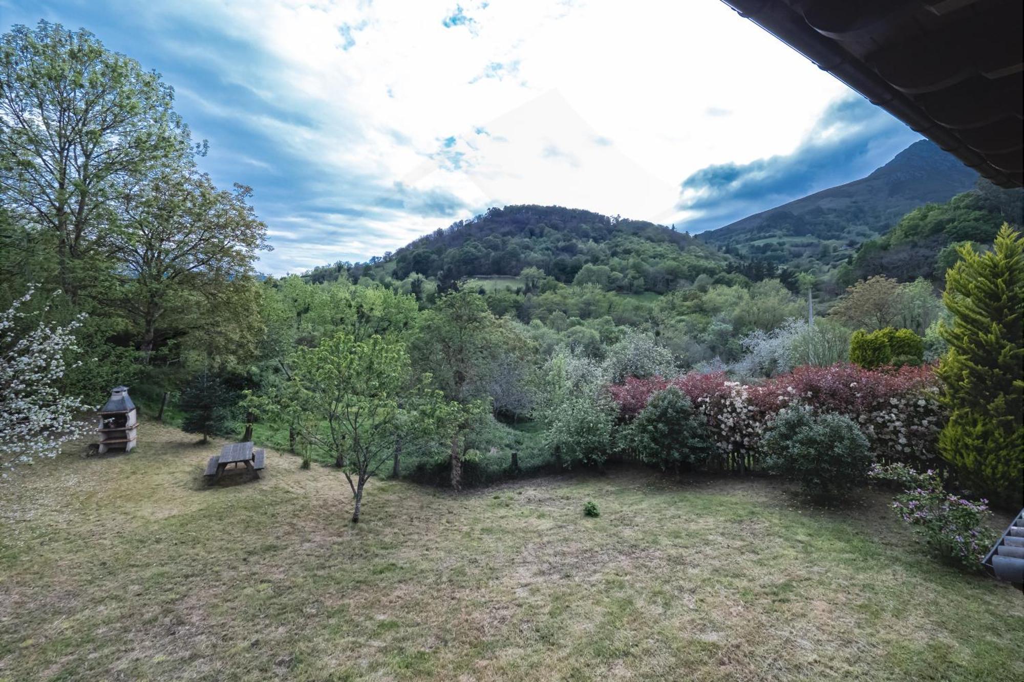 La Coqueta Del Sueve Villa Arriondas Exteriör bild